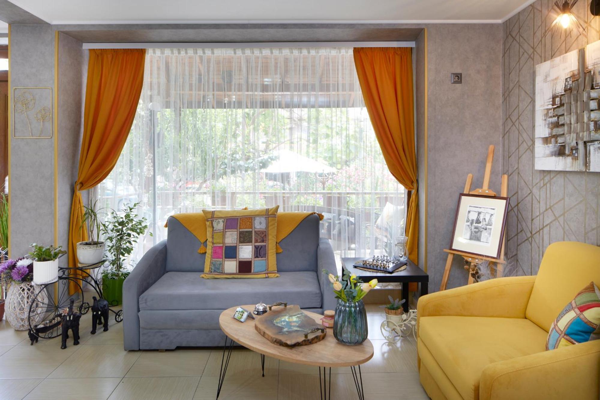 Nirvana Guest House ネセバル エクステリア 写真